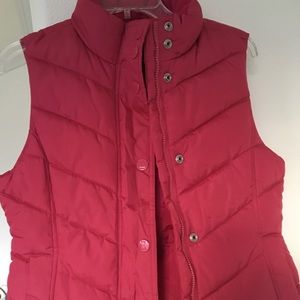 NWT GAP puffer vest